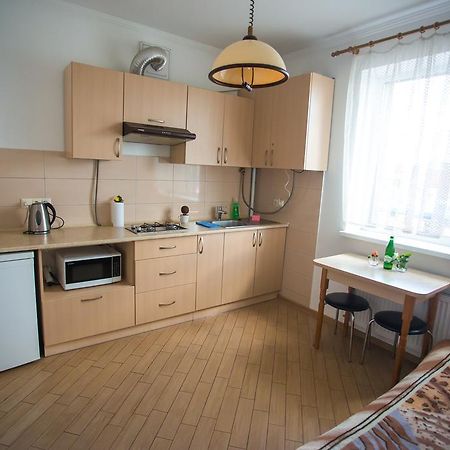 Like Home On Zaliznychna Ivano-Frankivszk Kültér fotó